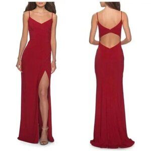 LA FEMME Ruched Jersey Trumpet Gown in Deep Red Size US 0